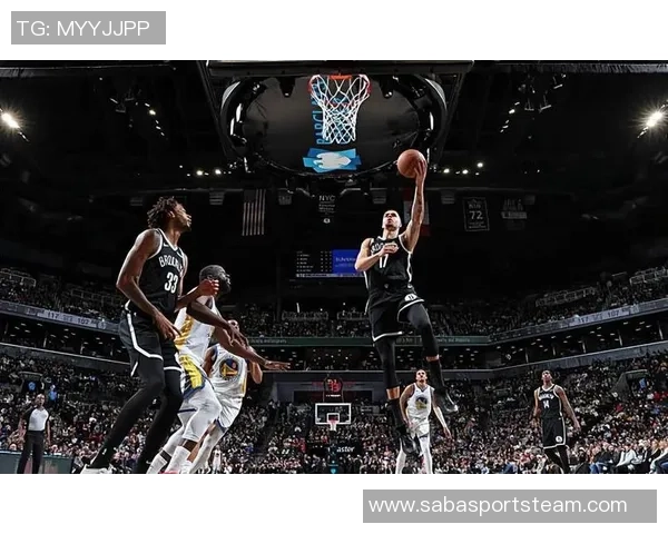 小迈克尔波特表现出色17投9中砍下26分助球队逆转胜利 小迈克尔波特表现出色17投9中砍下26分助球队逆转胜利